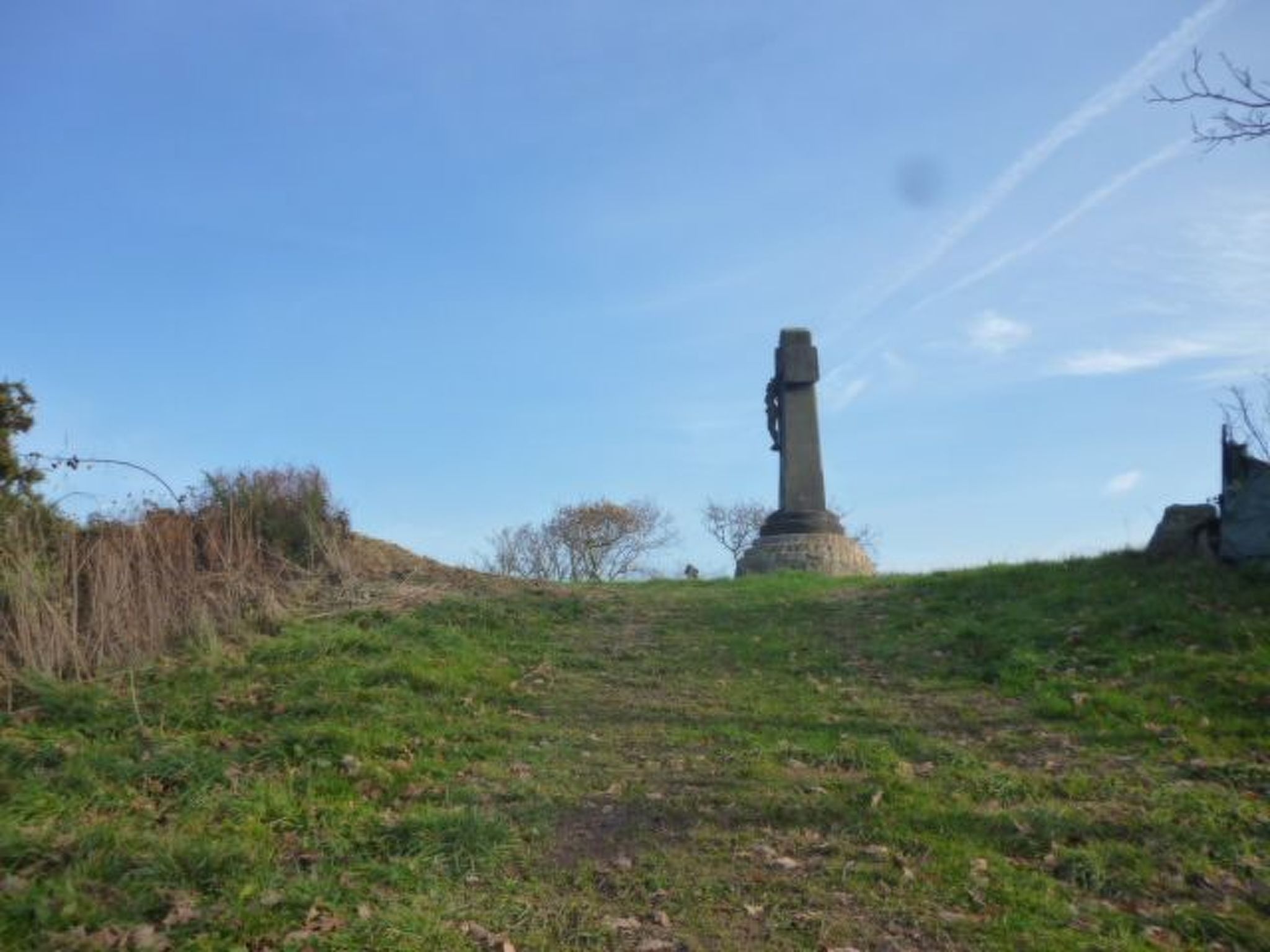 "Ty Saoson" mit Blick auf das Wasser-Image-tags.info