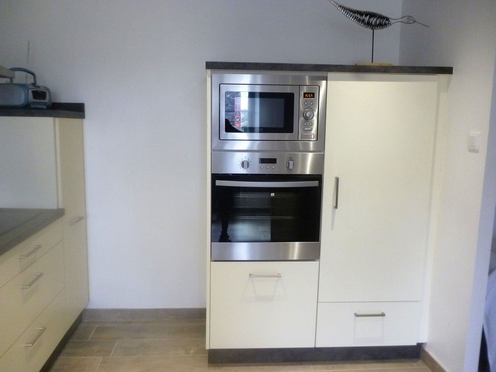 Die Ruhe des Landes am Meer in einer Region mit Gemüseanbau-Image-tags.info