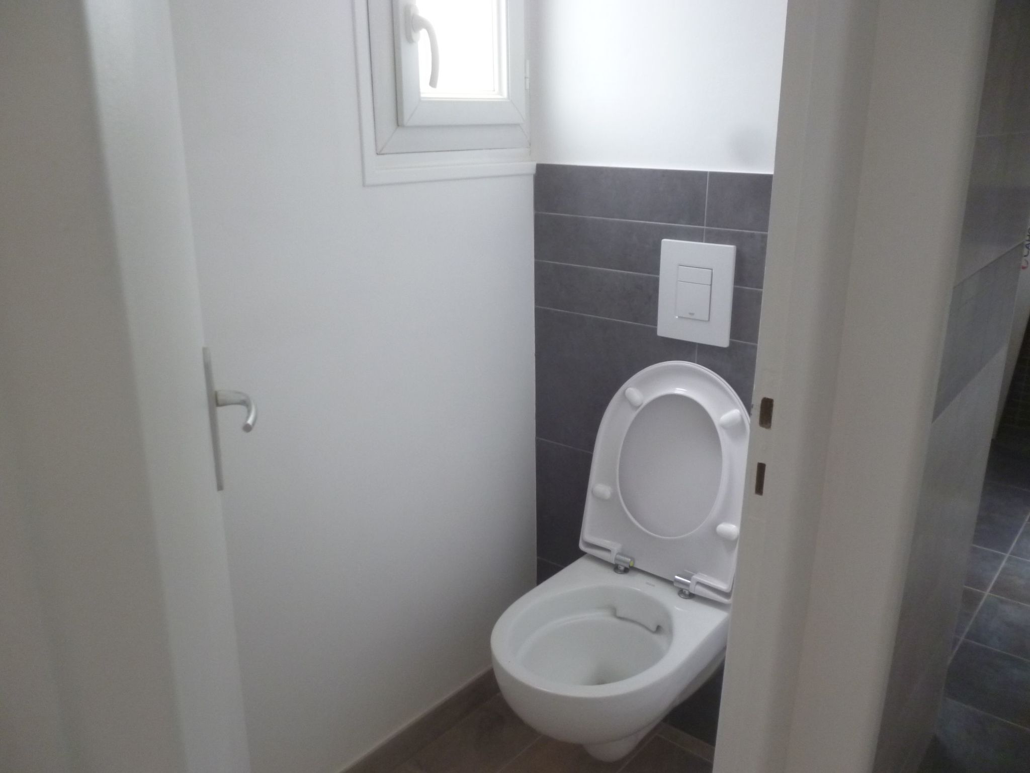 Die Ruhe des Landes am Meer in einer Region mit Gemüseanbau-Image-tags.info