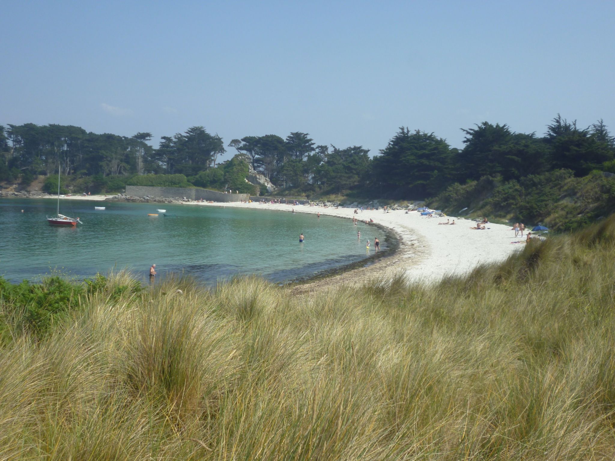 Die Ruhe des Landes am Meer in einer Region mit Gemüseanbau-Image-tags.info