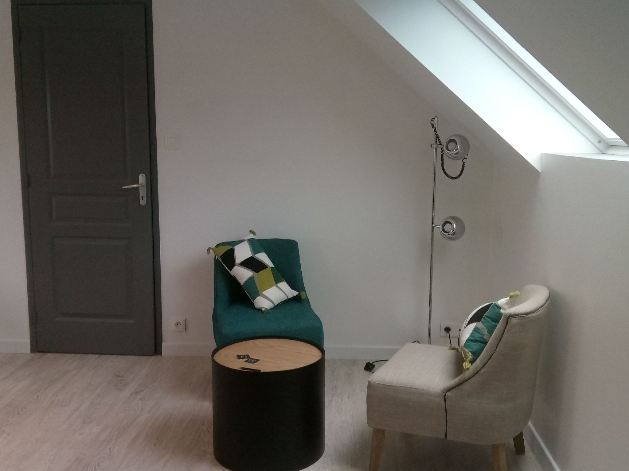 Die Ruhe des Landes am Meer in einer Region mit Gemüseanbau-Image-tags.info