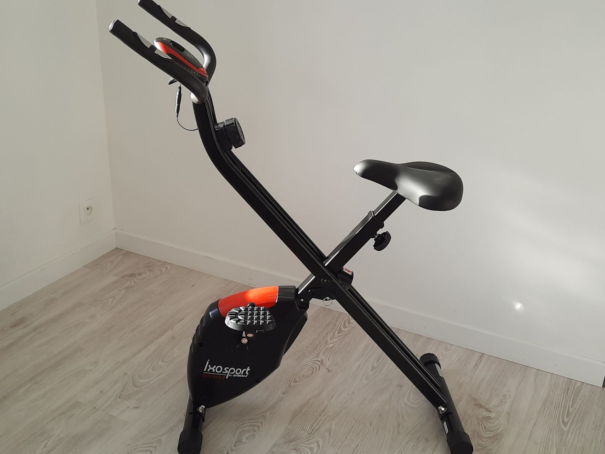 Die Ruhe des Landes am Meer in einer Region mit Gemüseanbau-Image-tags.info