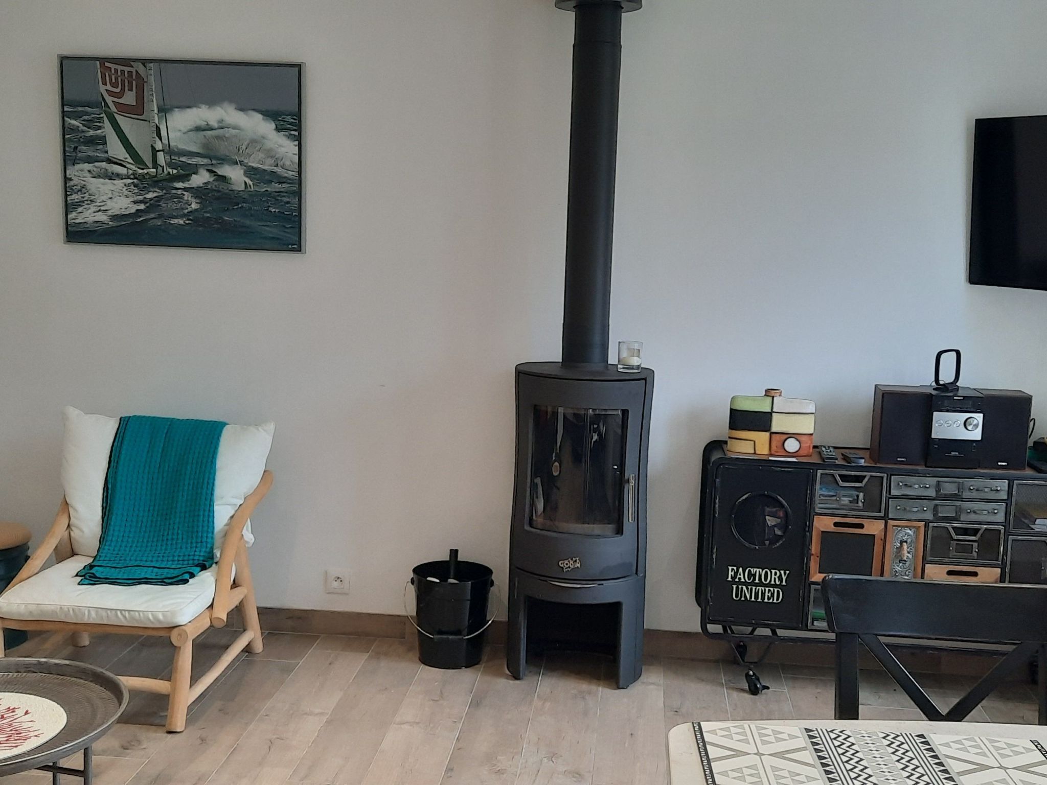 Die Ruhe des Landes am Meer in einer Region mit Gemüseanbau-Image-tags.info