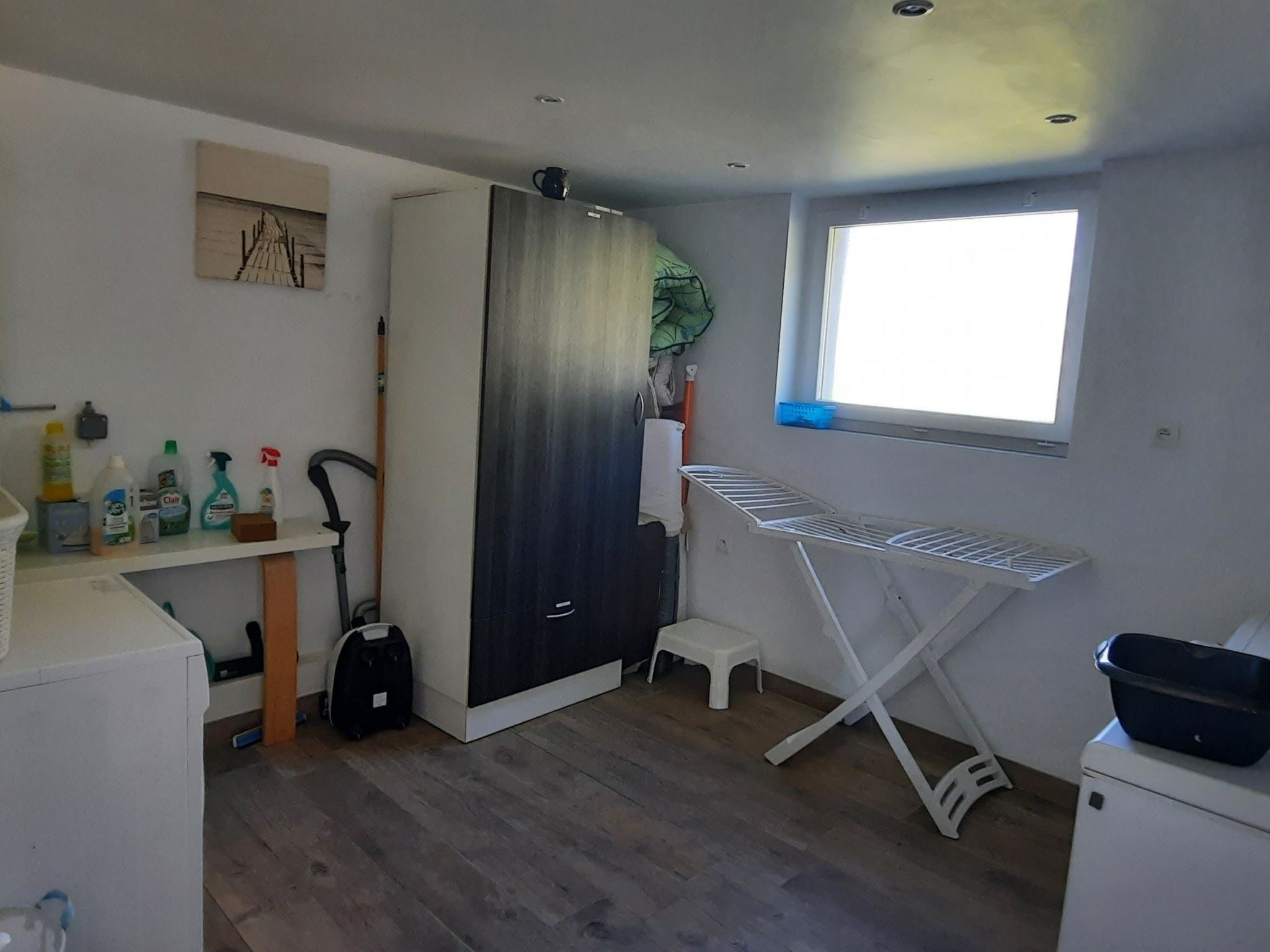 Die Ruhe des Landes am Meer in einer Region mit Gemüseanbau-Image-tags.info