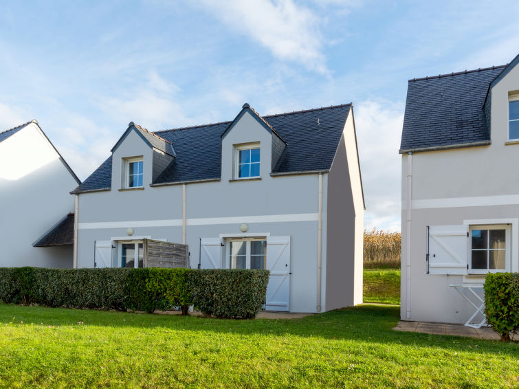 Search and Stay destination Saint-Nic, Bretagne - France from AU$ 65. Les Terrasses