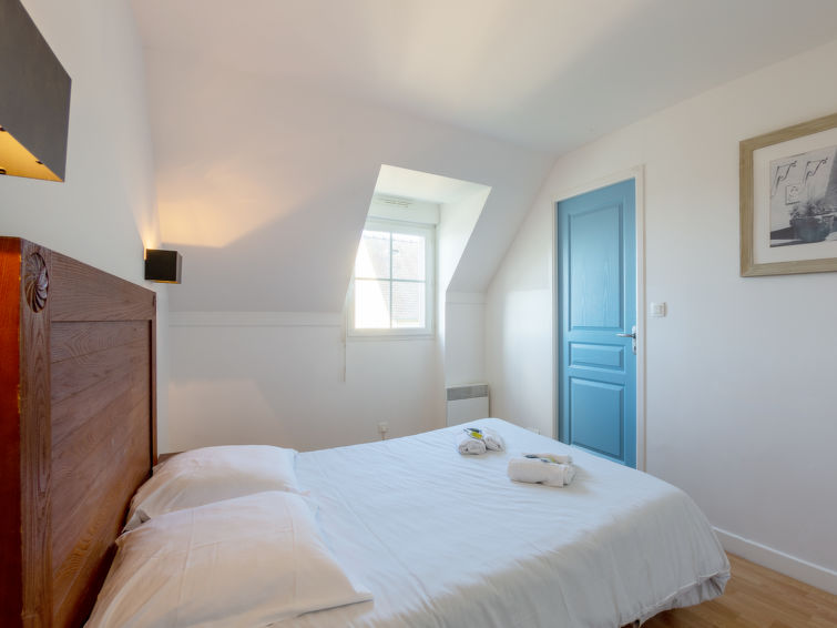 Search and Stay destination Saint-Nic, Bretagne - France from AU$ 80. Les Terrasses