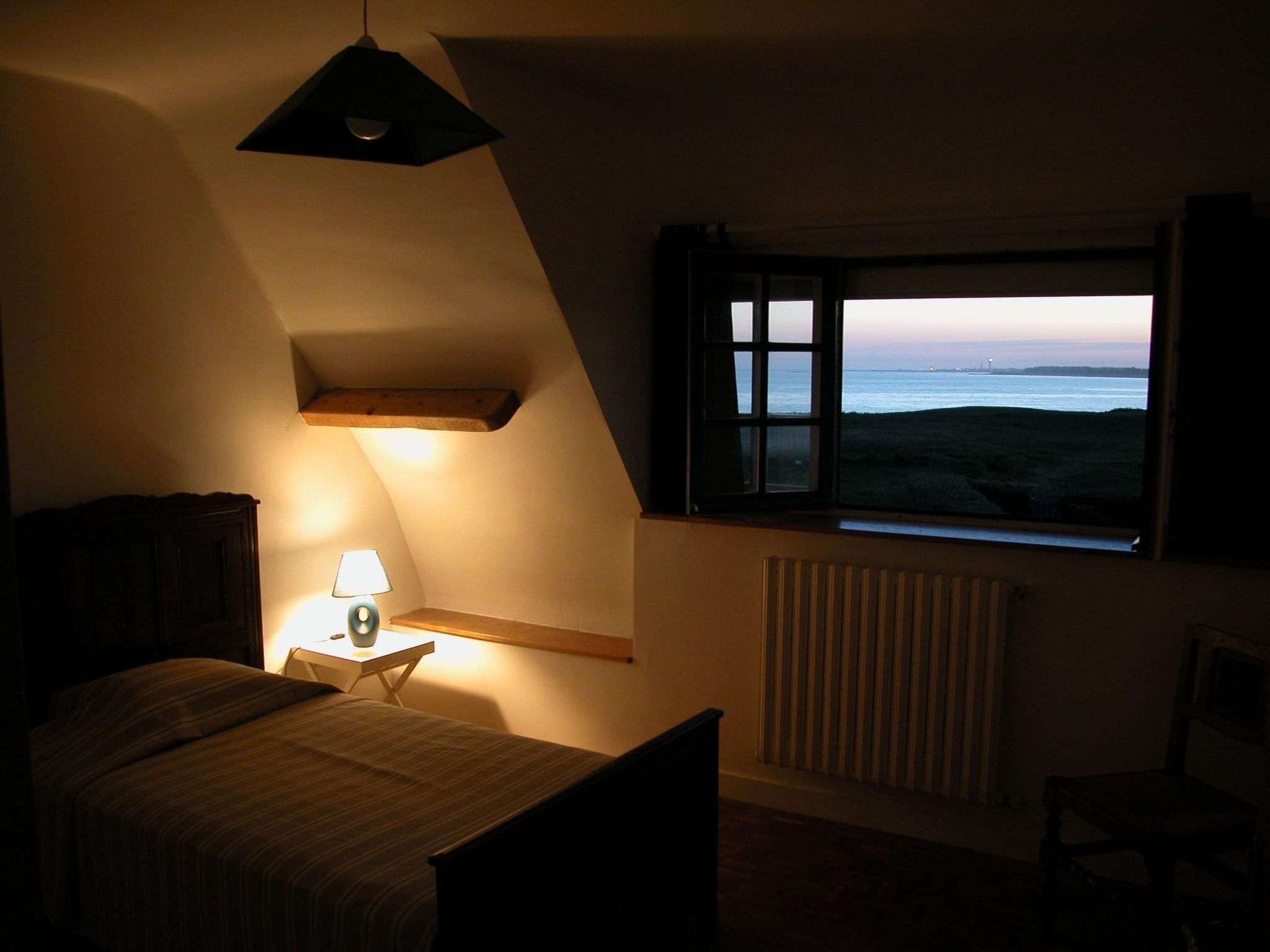 "Men Meur" mit Blick auf das Wasser-Binnen