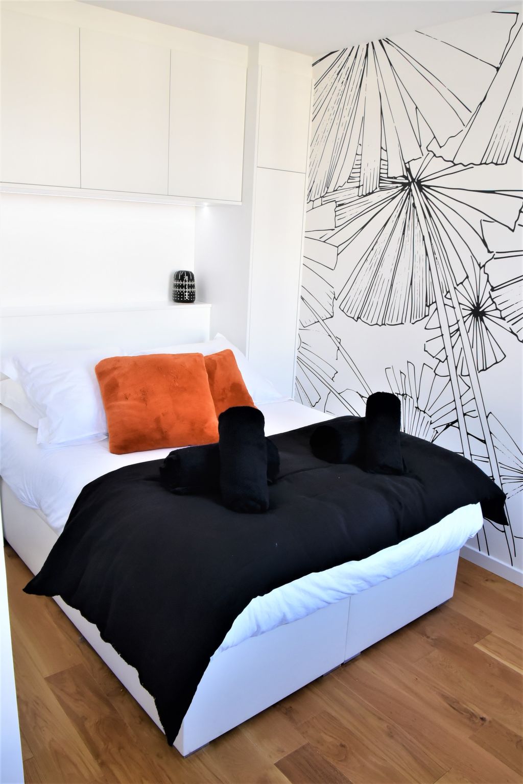 "La Maison du Quai" (Das Haus am Kai)-Image-tags.info