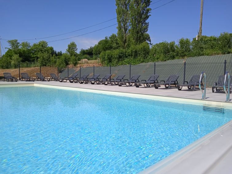 Search and Stay destination Prailles-La Couarde, Nouvelle-Aquitaine - France from AU$ 129. Le Domaine du Lambon