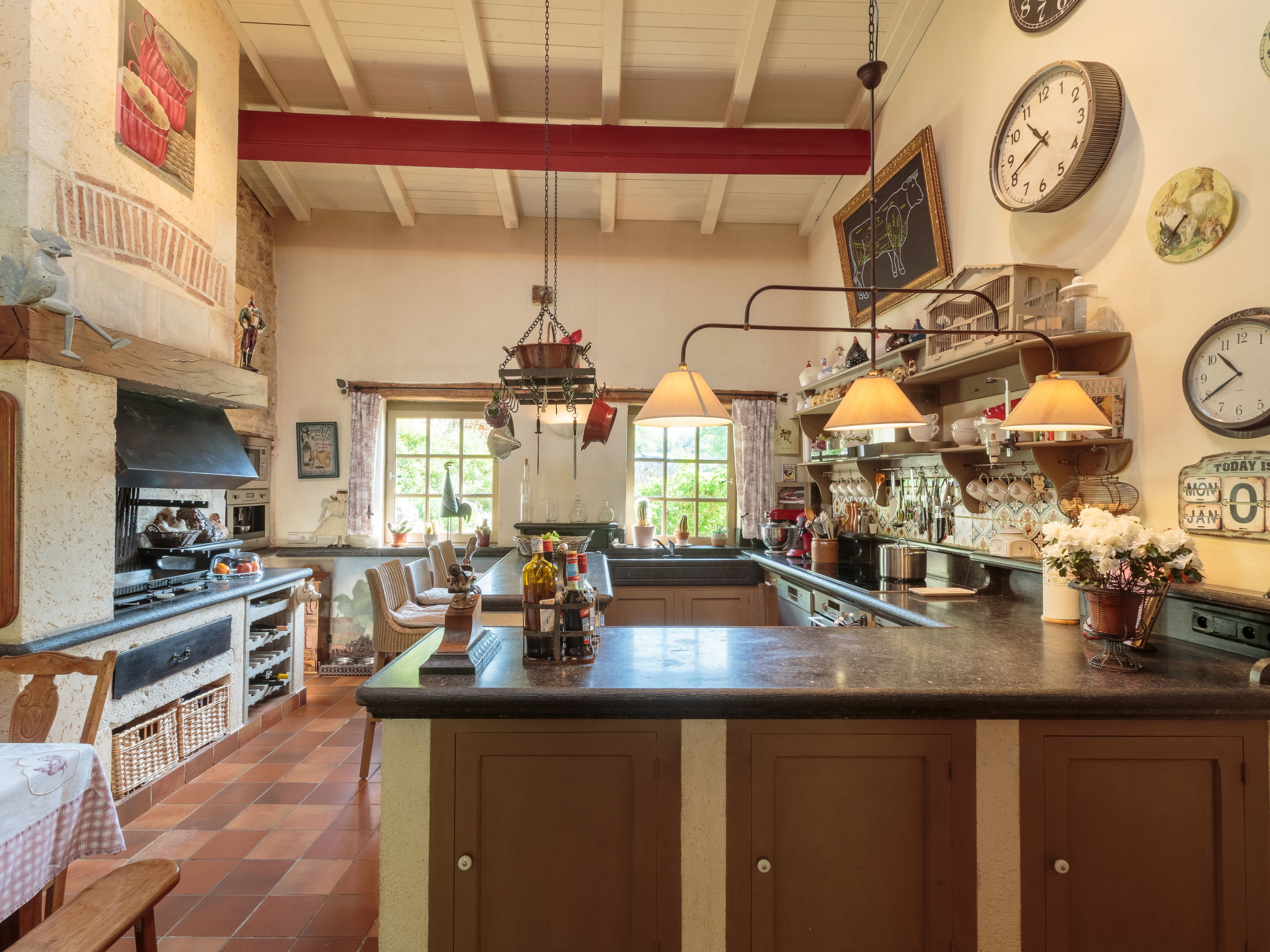 Kitchen / Dining Room