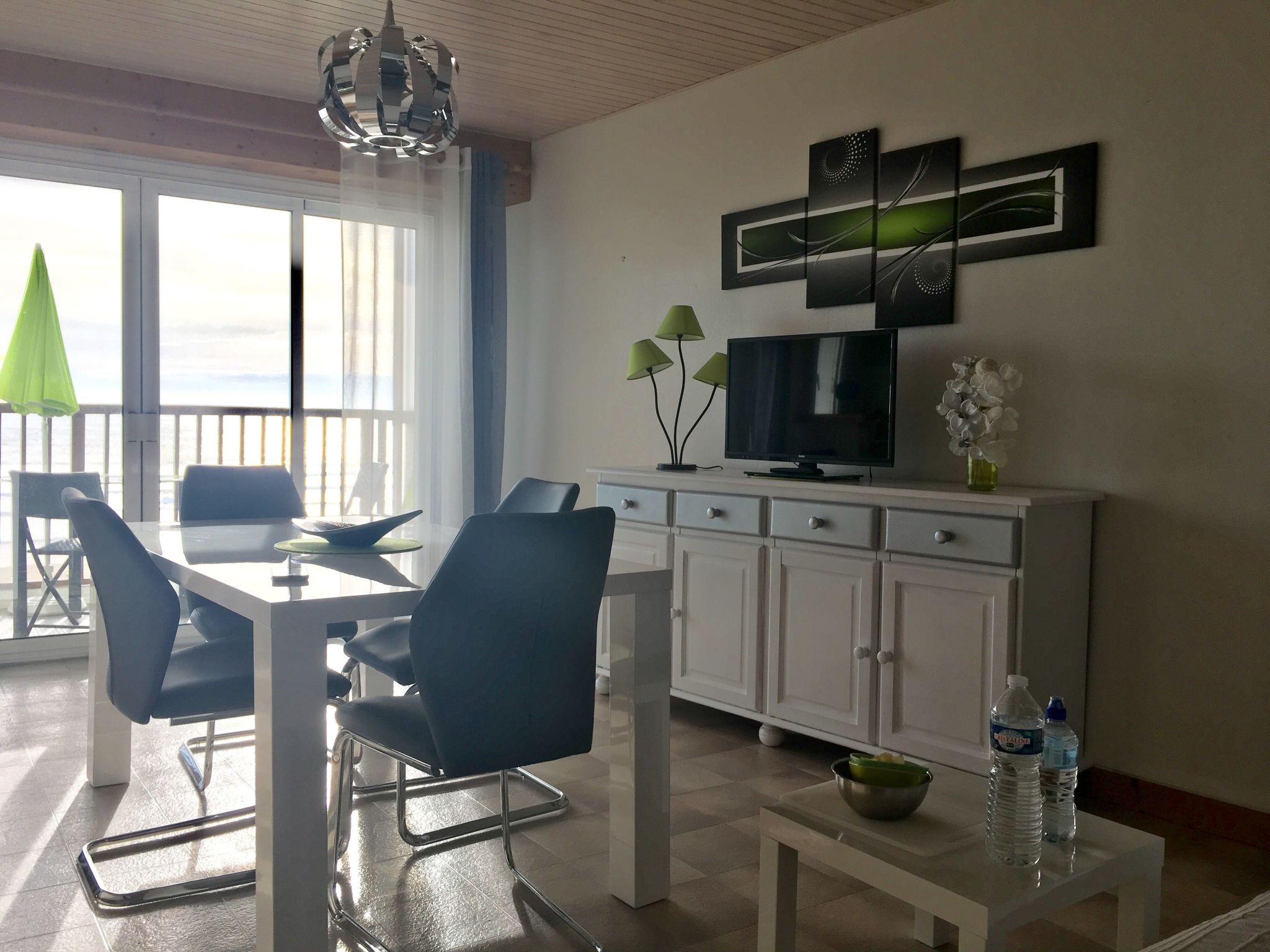 APPARTEMENT GRAND BALCON FACE MER WIFI GRATUIT-Binnen