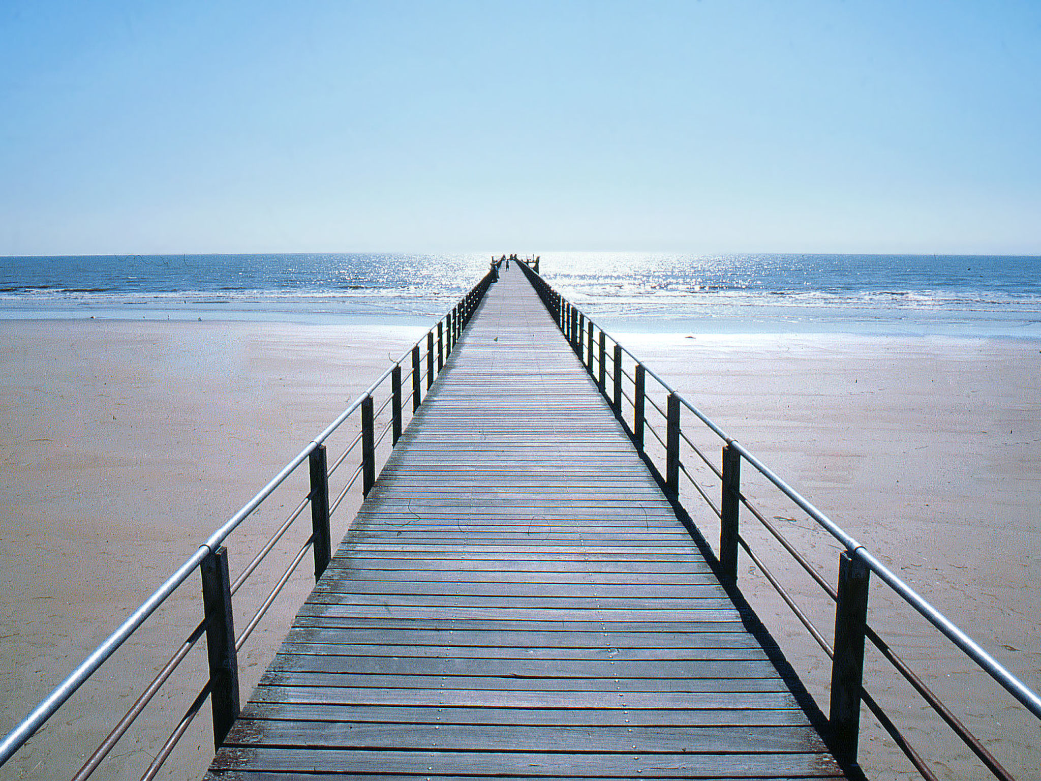 APPARTEMENT GRAND BALCON FACE MER WIFI GRATUIT