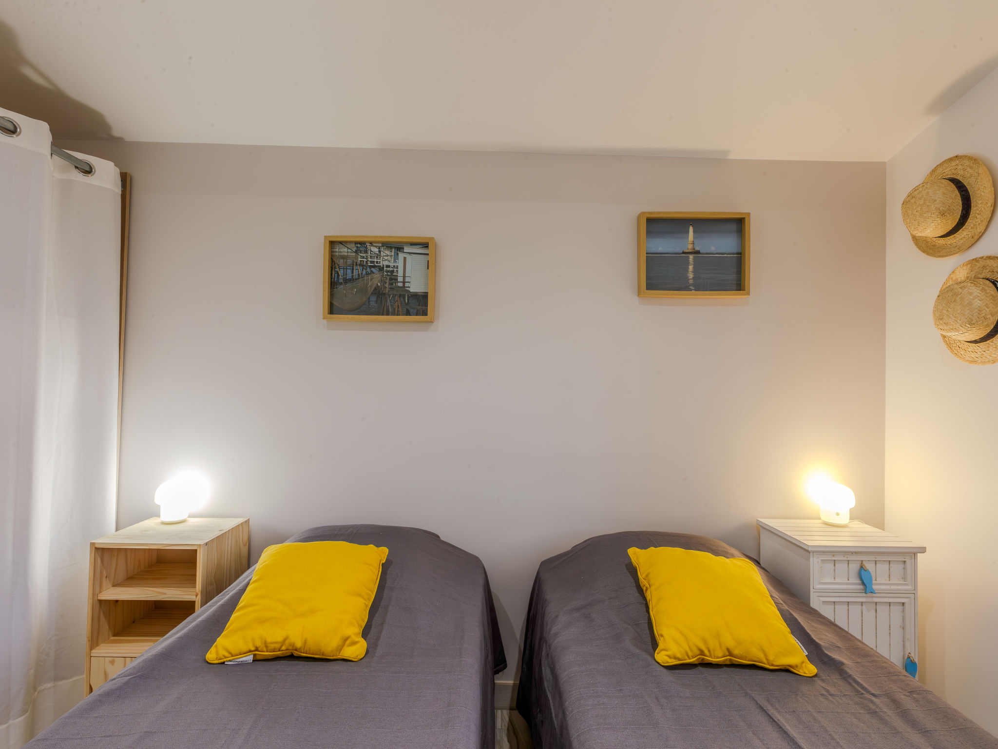 Photo of Les Trémières