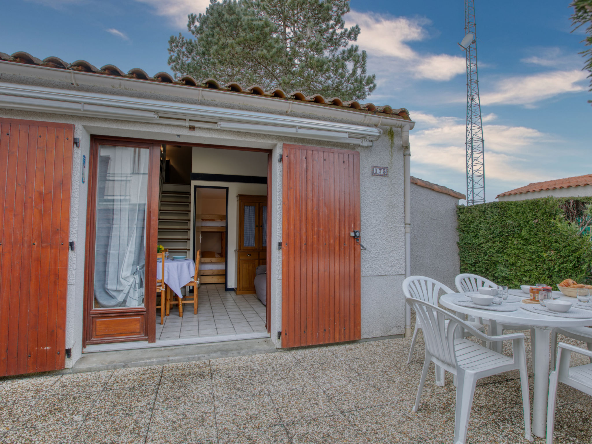 Hameau de Talaris-Outside