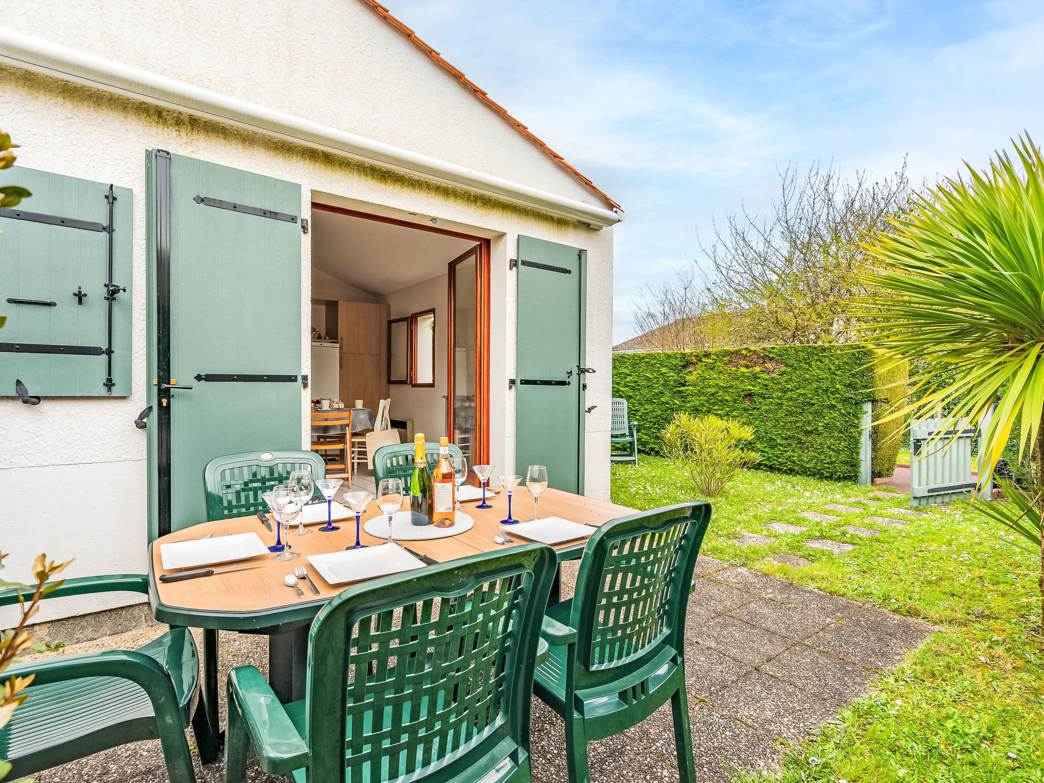 Photo of Bois Soleil