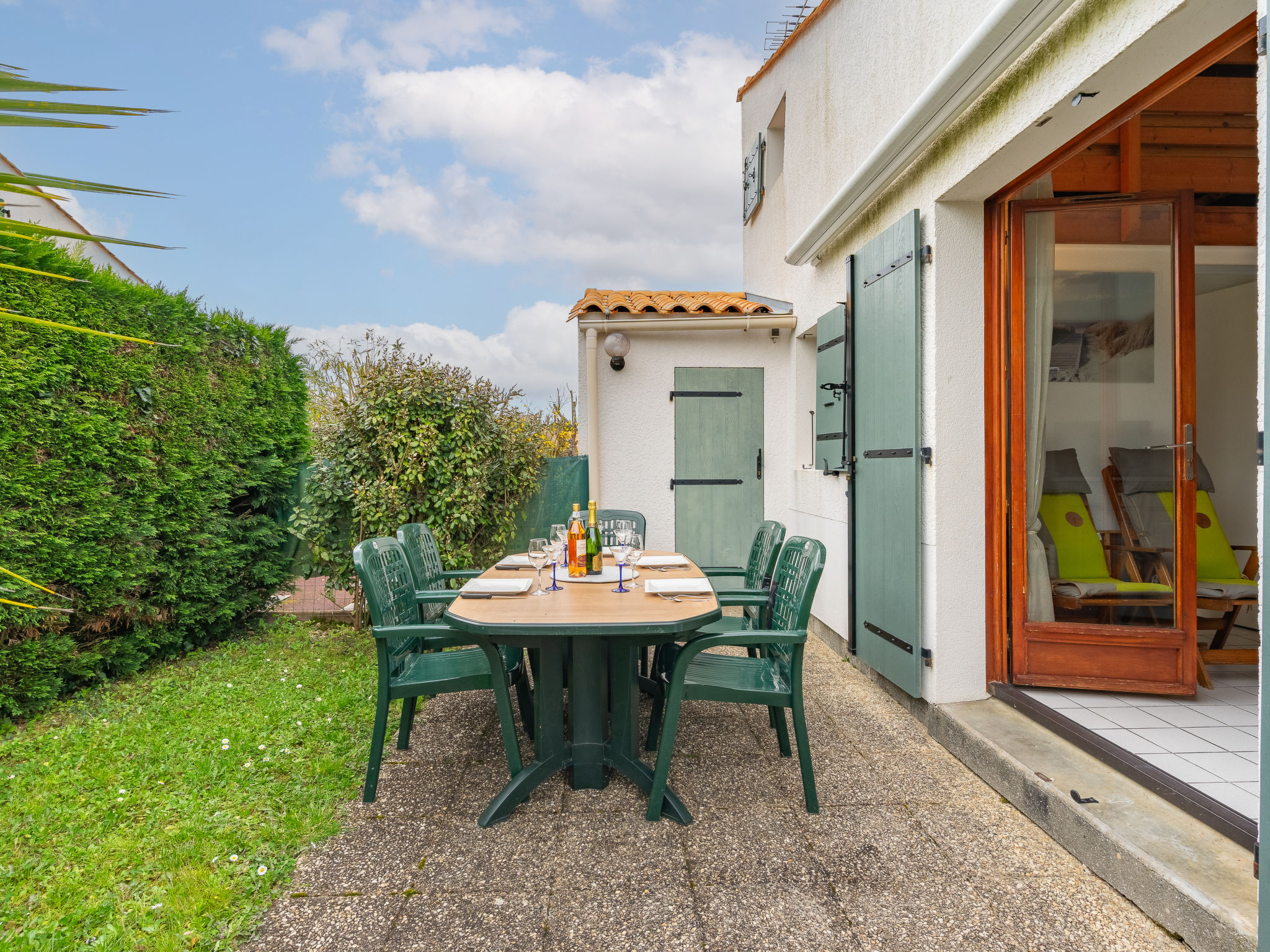 Photo of Bois Soleil