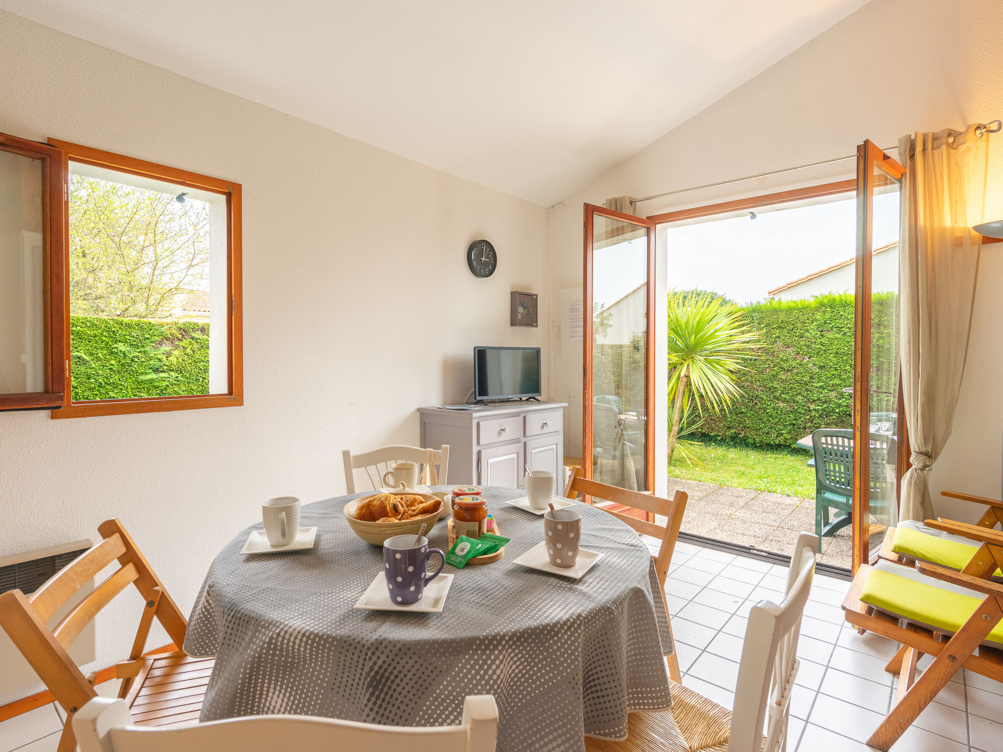 Photo of Bois Soleil