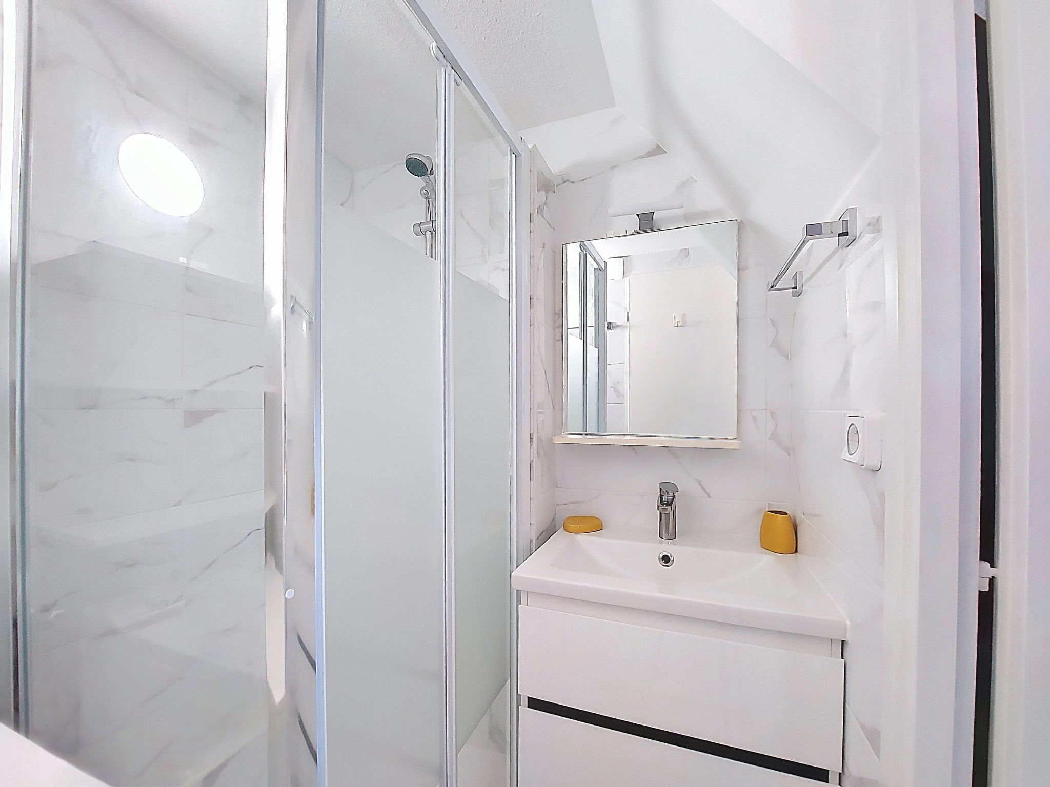 Photo of Bois Soleil