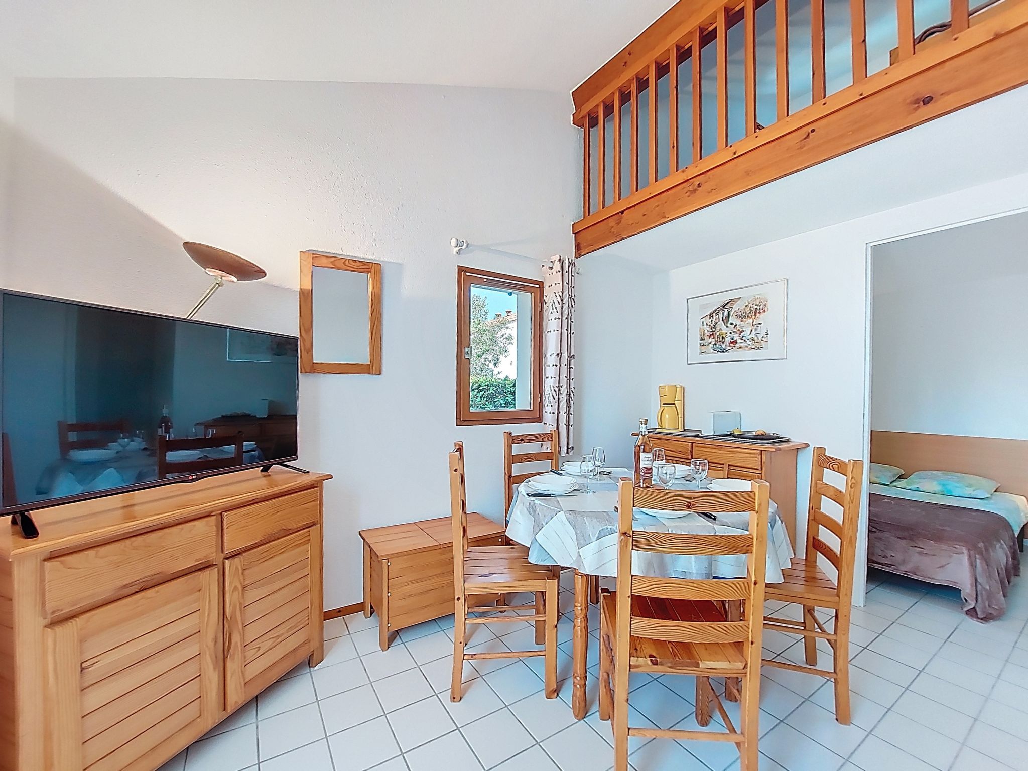 Photo of Bois Soleil