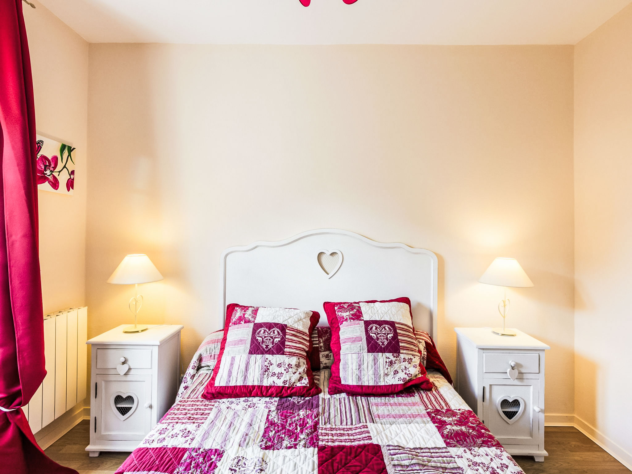 Photo of Les Grillons