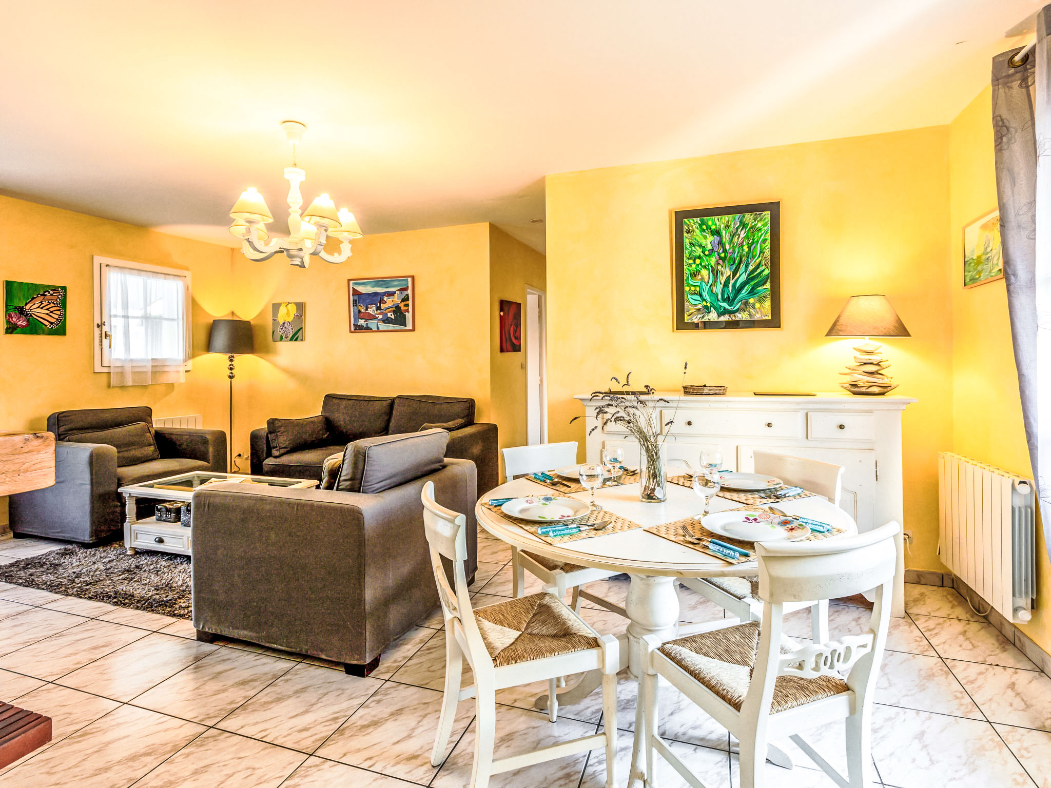 Photo of Les Grillons