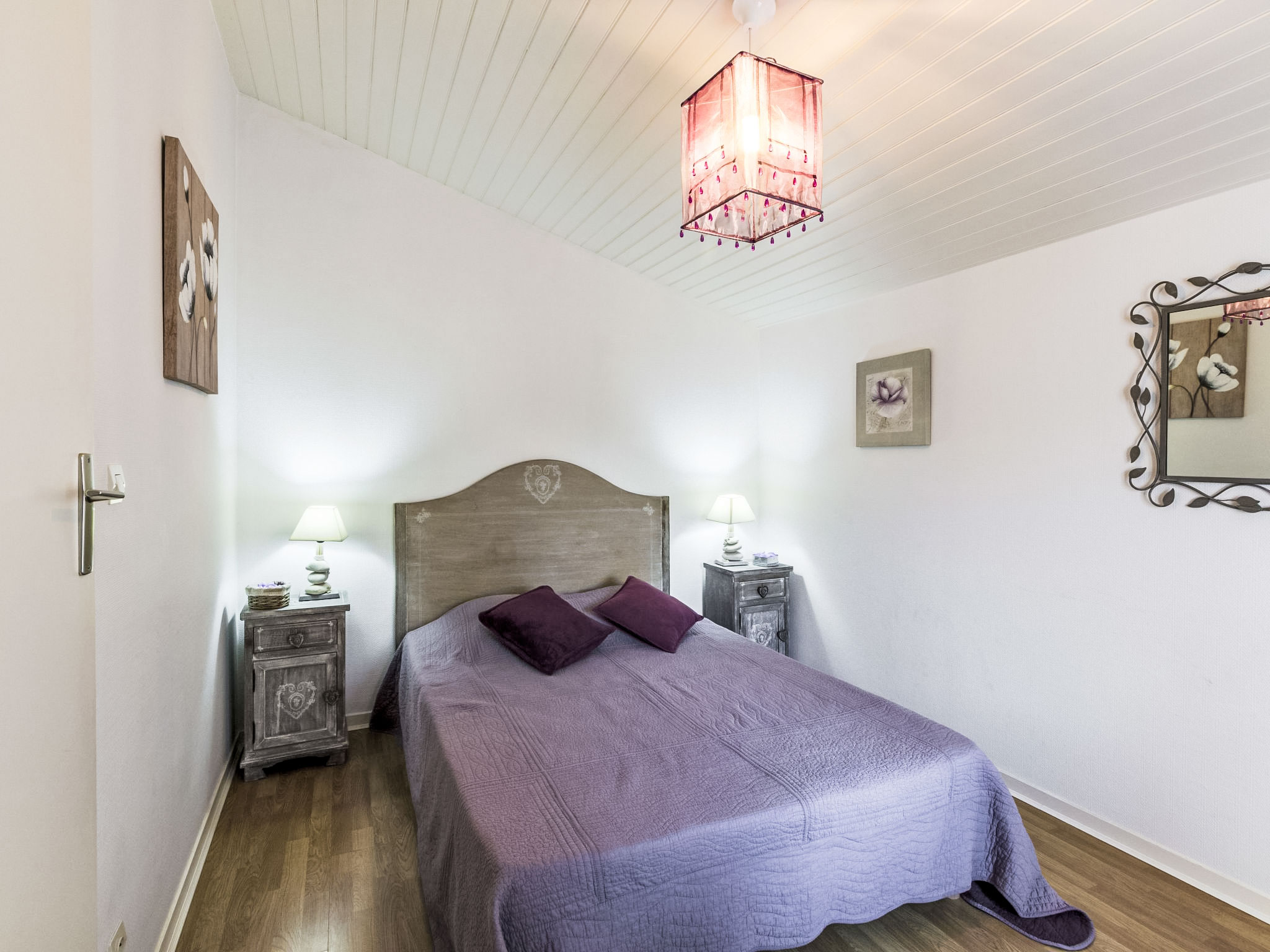 Photo of Les Grillons