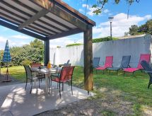 Vrijstaande woning met tuin op 600m van strand Nauzan - thumbnail 5