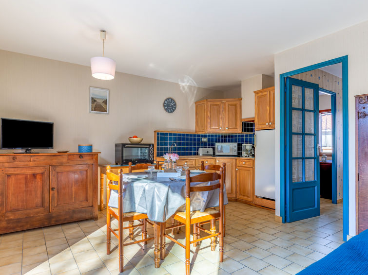 Search and Stay destination Saint-Georges-de-Didonne, Nouvelle-Aquitaine - France from AU$ 165. L'Orée des Bois