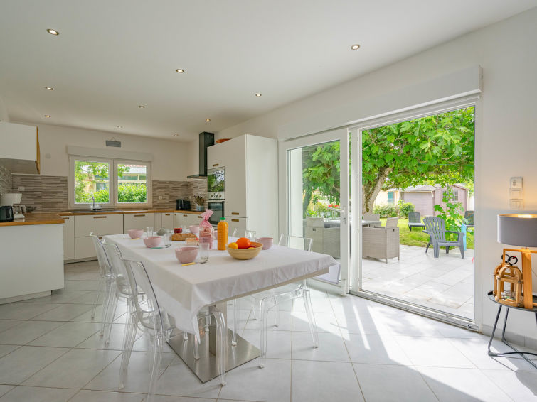 Search and Stay destination Royan, Nouvelle-Aquitaine - France from AU$ 263. Le Clouzit