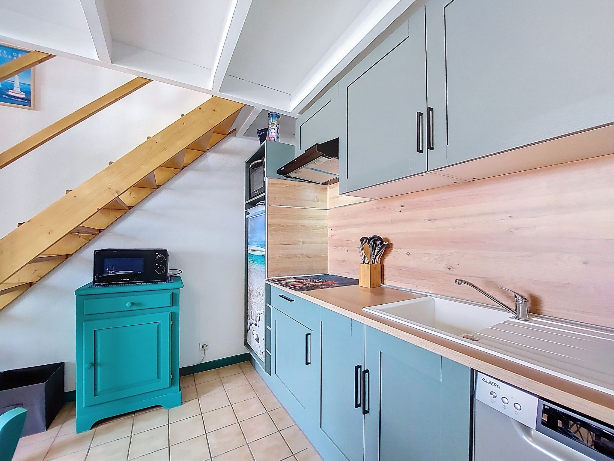 Photo of Les Soleils Rouges