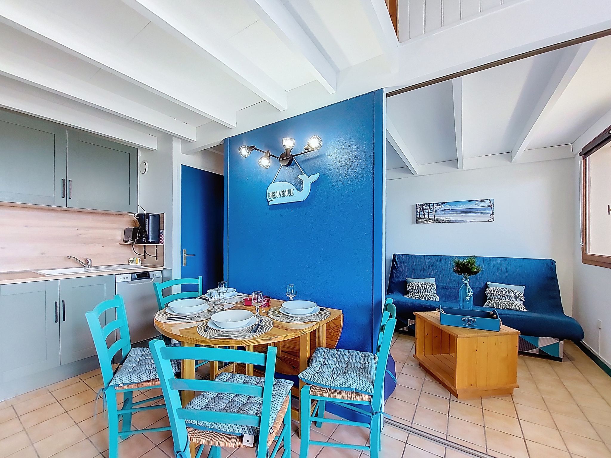 Photo of Les Soleils Rouges