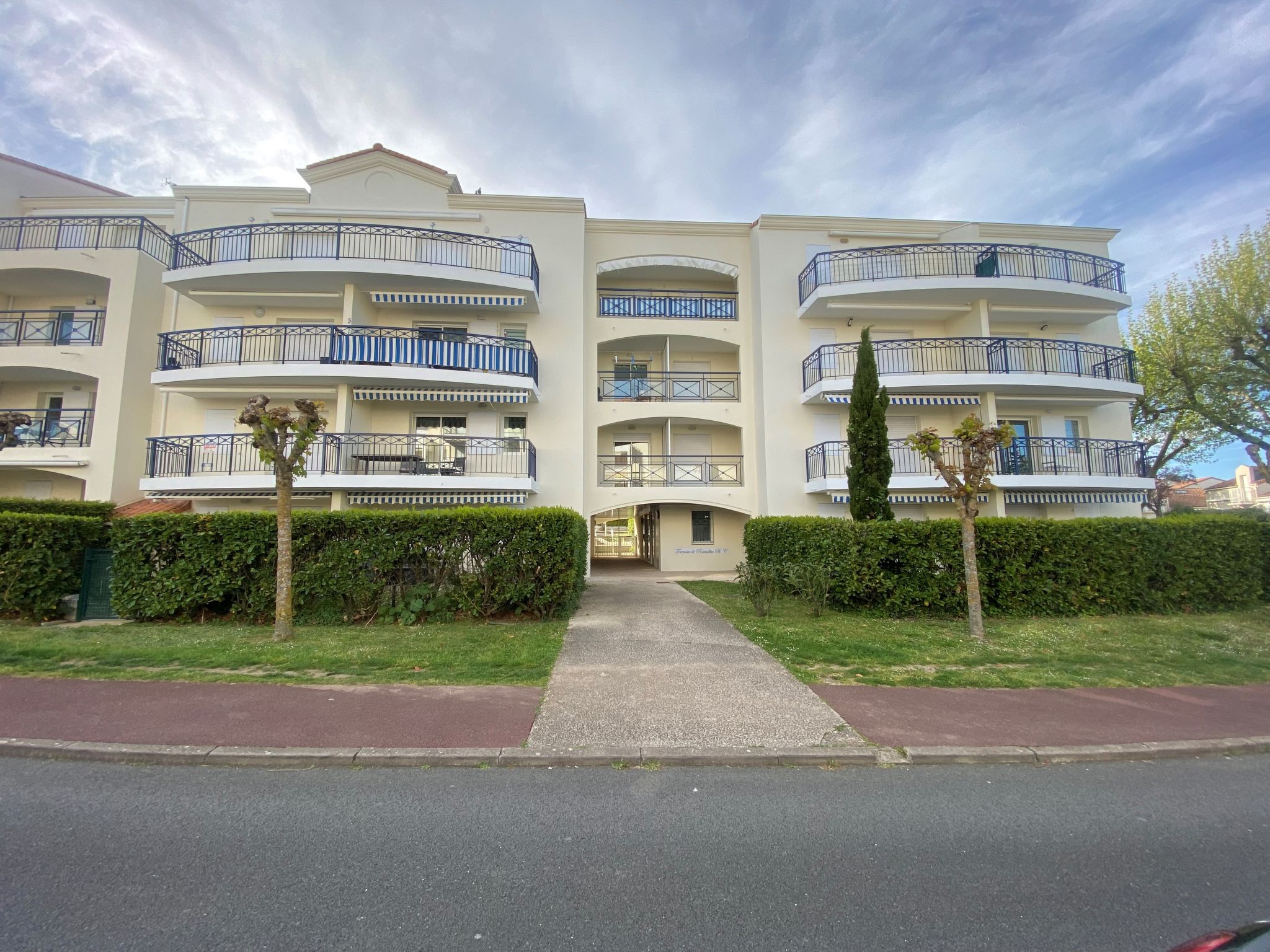 Terrasses de Pontaillac-Buiten