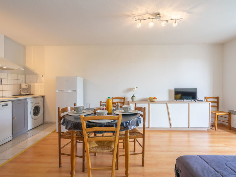 Search and Stay destination Vaux-sur-Mer, Nouvelle-Aquitaine - France from AU$ 166. Les Hautes Folies