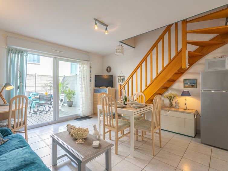 Search and Stay destination Vaux-sur-Mer, Nouvelle-Aquitaine - France from AU$ 191. Les Jardins d'Agathe