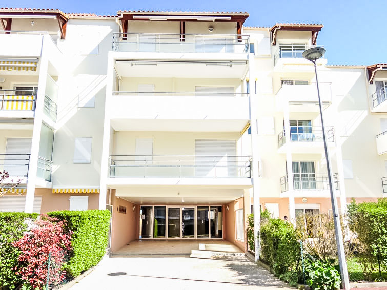 Search and Stay destination Vaux-sur-Mer, Nouvelle-Aquitaine - France from AU$ 195. Jardins de Pontaillac