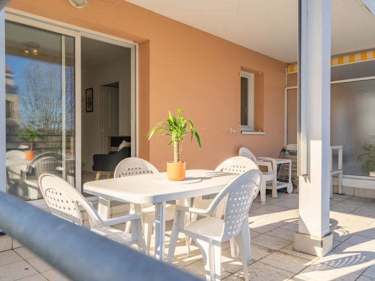 2-persoons appartement in Vaux Sur Mer op 300m van zee in Vaux Sur Mer