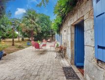 Authentiek 18e-eeuws landhuis Les Vidalières op rustig platteland Charente-Maritime - thumbnail 2