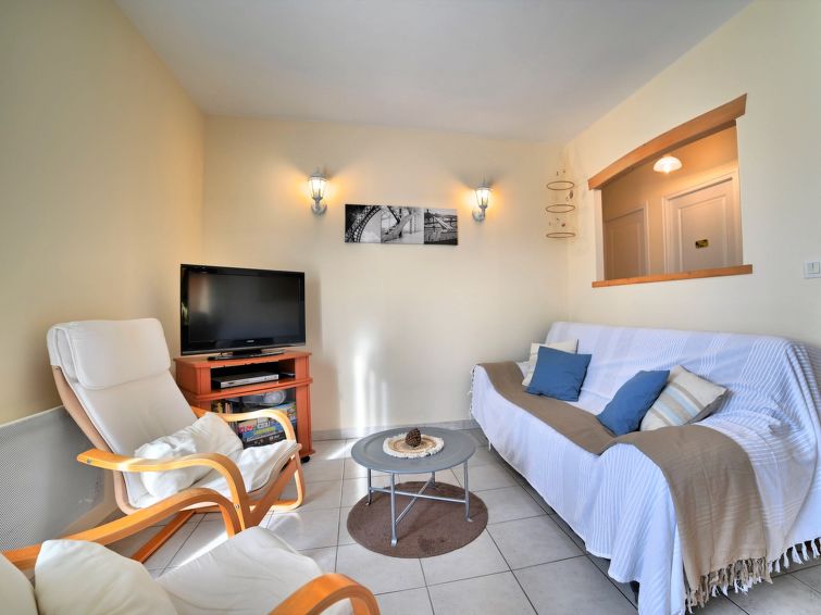 Search and Stay destination Dolus-d'Oléron, Nouvelle-Aquitaine - France from AU$ 292. Le Riveau