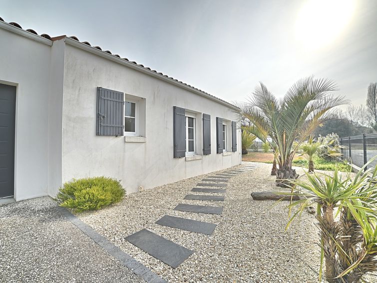 Search and Stay Destinations. Holidays Rentals in Le Grand-Village-Plage, Charente-Maritime - Nouvelle-Aquitaine - France