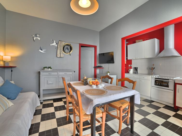 Search and Stay destination Dolus-d'Oléron, Nouvelle-Aquitaine - France from AU$ 174. La Cornuelle
