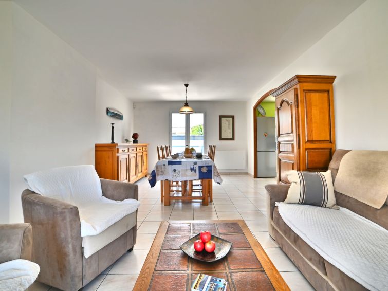 Search and Stay destination Dolus-d'Oléron, Nouvelle-Aquitaine - France from AU$ 267. La Cossarde
