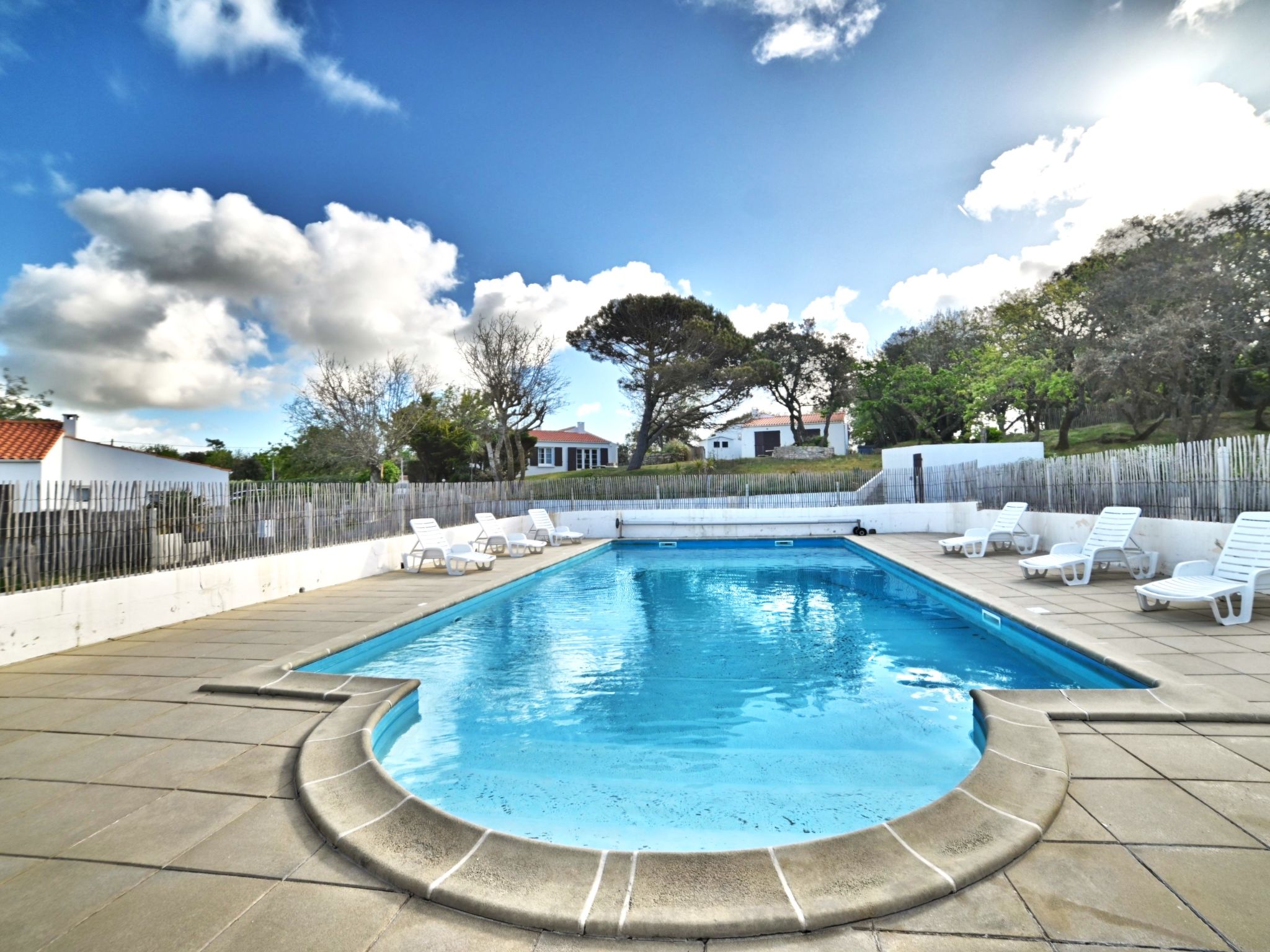 Les Cariatides Accommodation in Ile d'Oleron