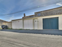 Holiday home La Picotelle