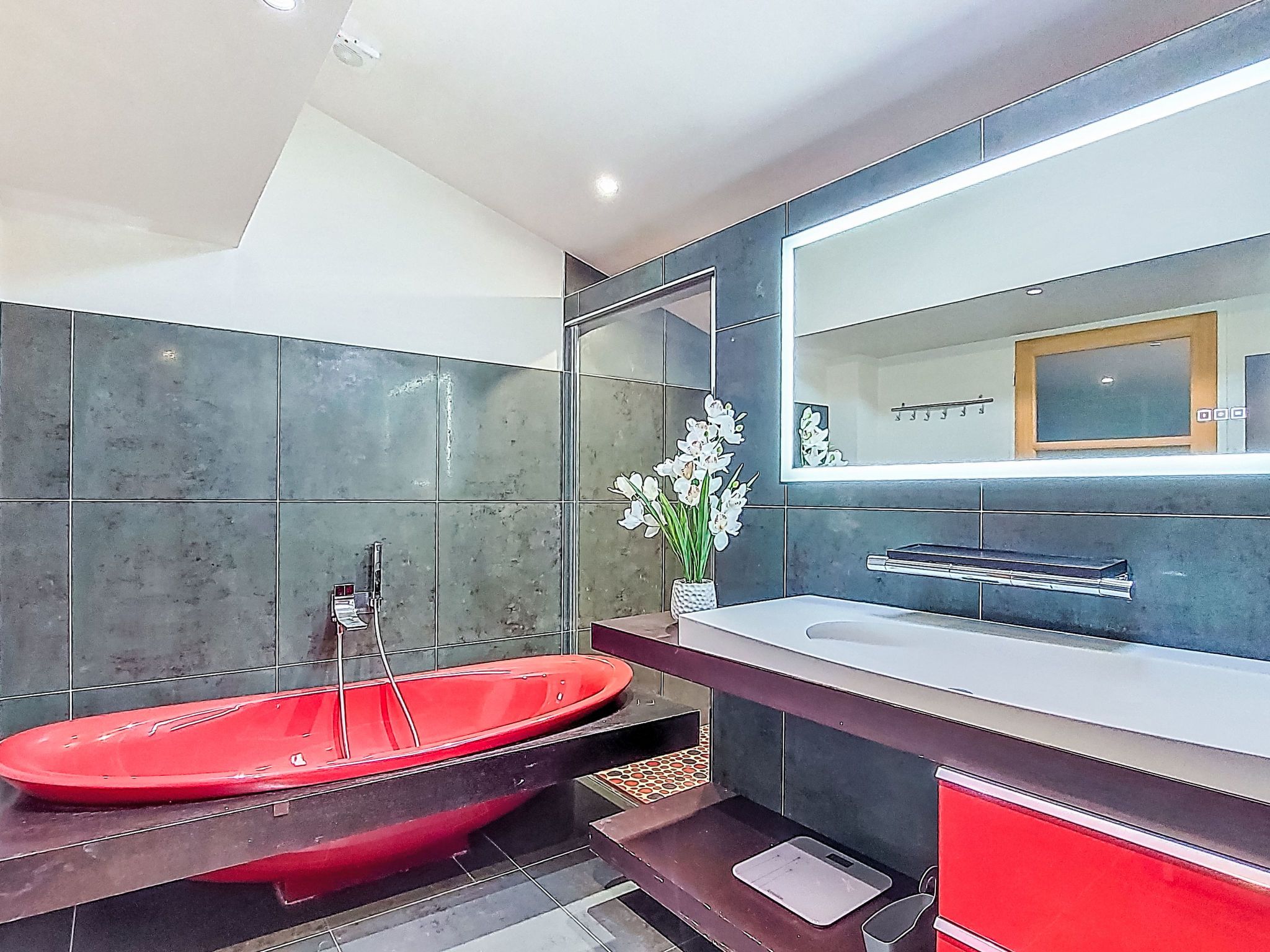 Le Grand Deau-Inside