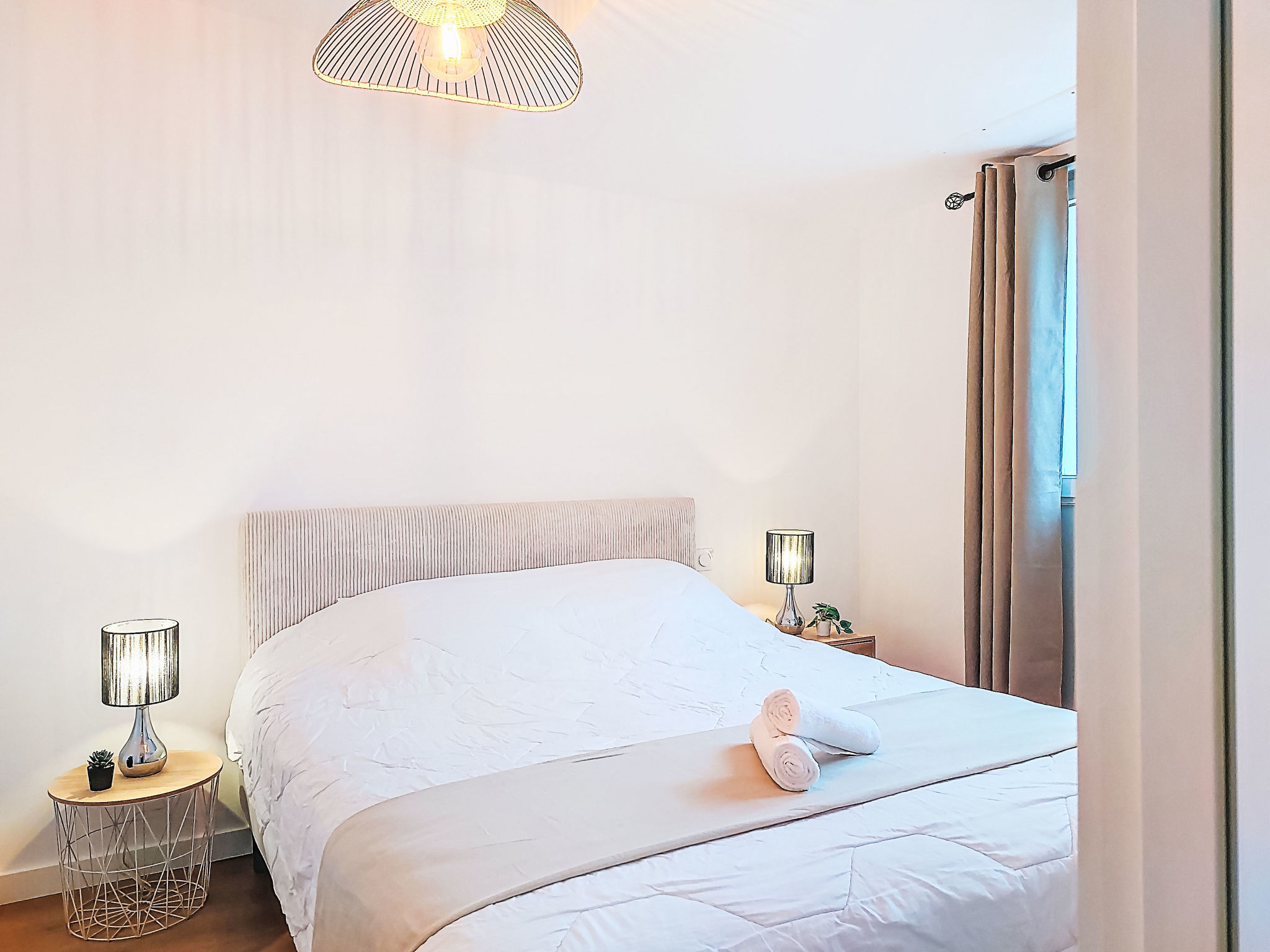 Photo of Les Cariatides 6