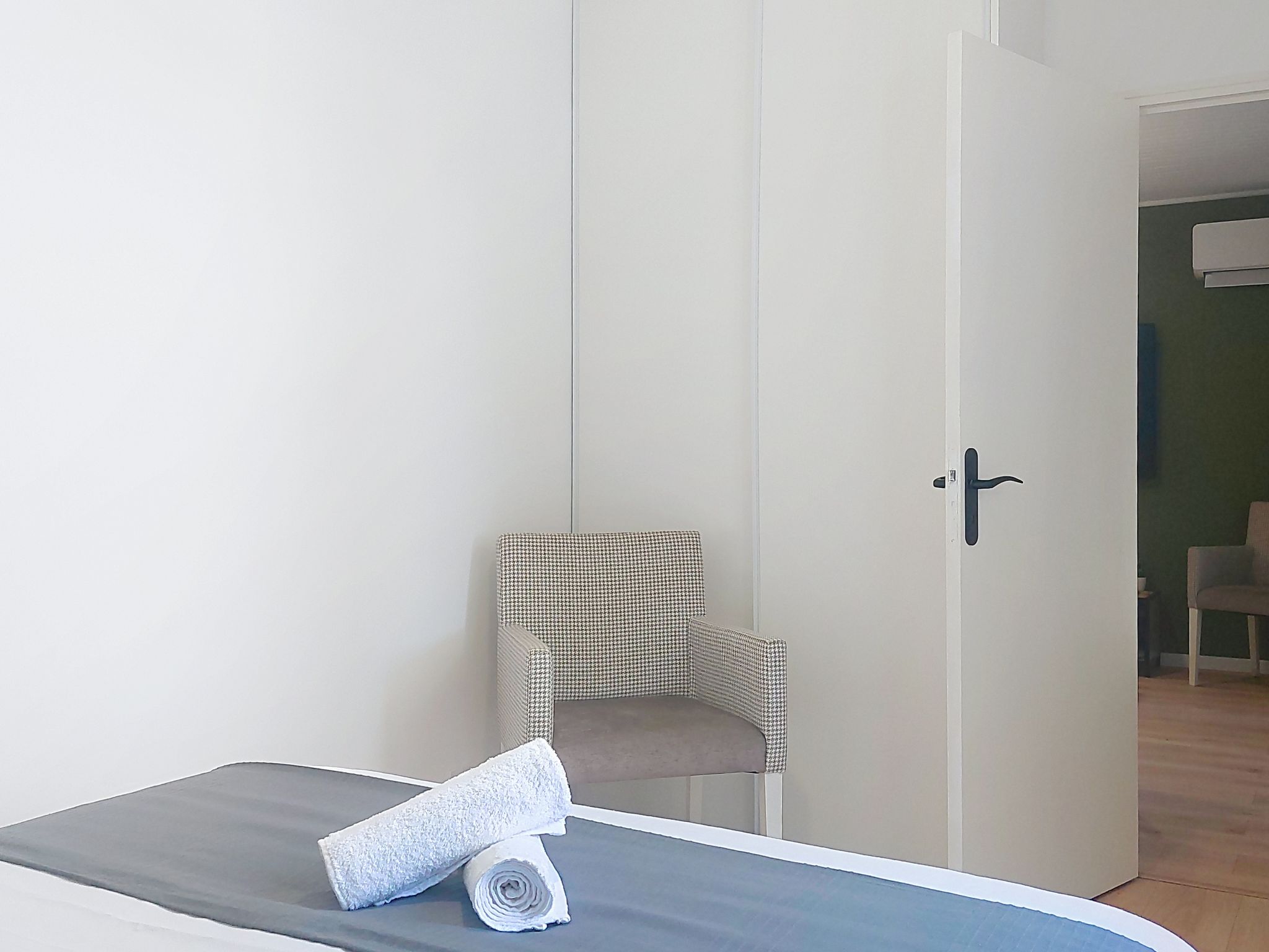 Photo of Les Cariatides 7