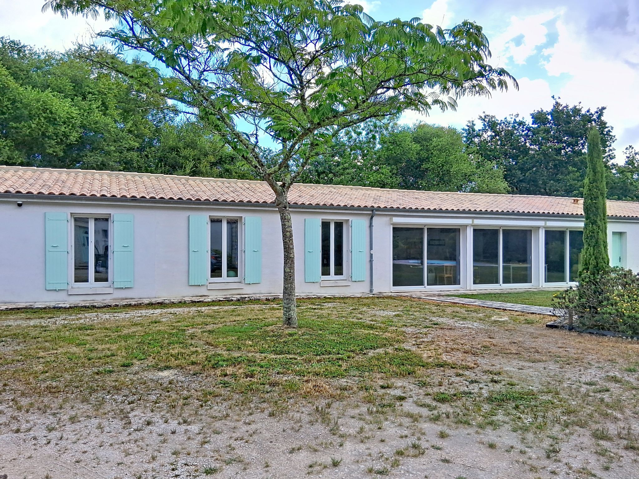 Mouleron - Buiten