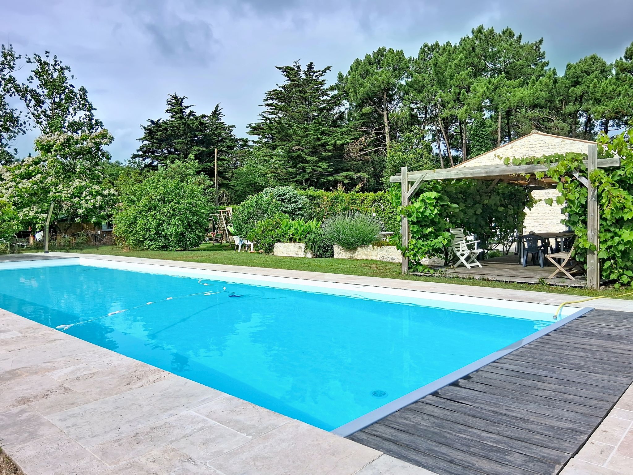 Mouleron - Buiten