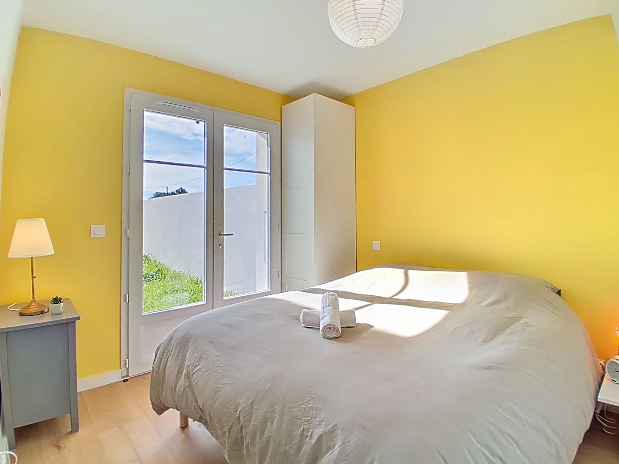 Photo of Saint Denis 2