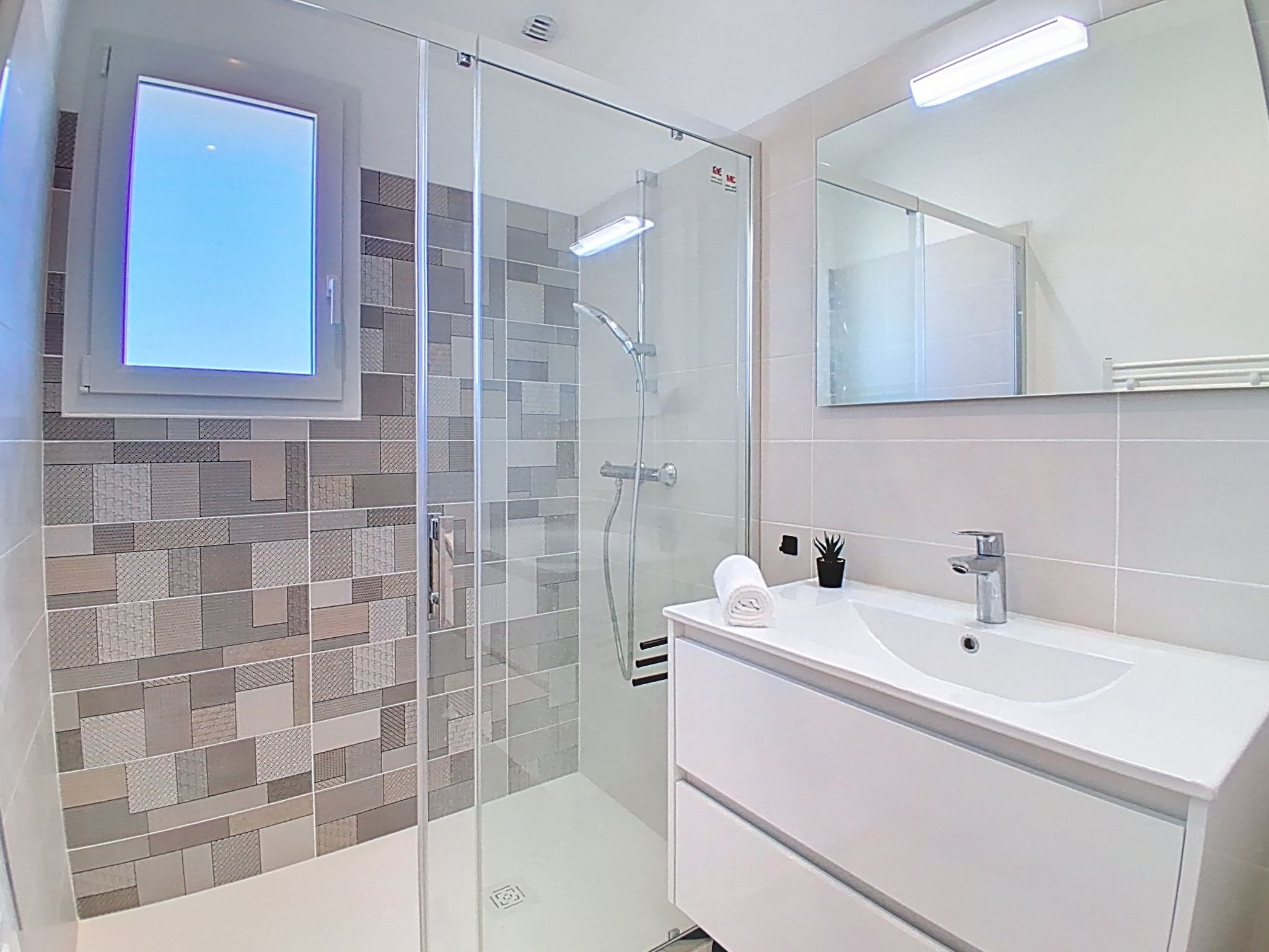 Photo of Saint Denis 2